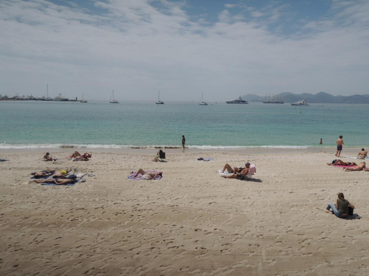 Luxury Family 2Br - Prime Location, Walk To Beach & Shopping, Sunny Balcony - Totolulu Cannes Hoche Zewnętrze zdjęcie
