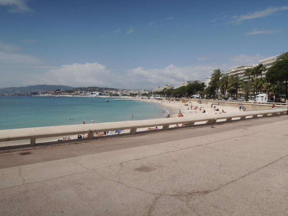 Luxury Family 2Br - Prime Location, Walk To Beach & Shopping, Sunny Balcony - Totolulu Cannes Hoche Zewnętrze zdjęcie