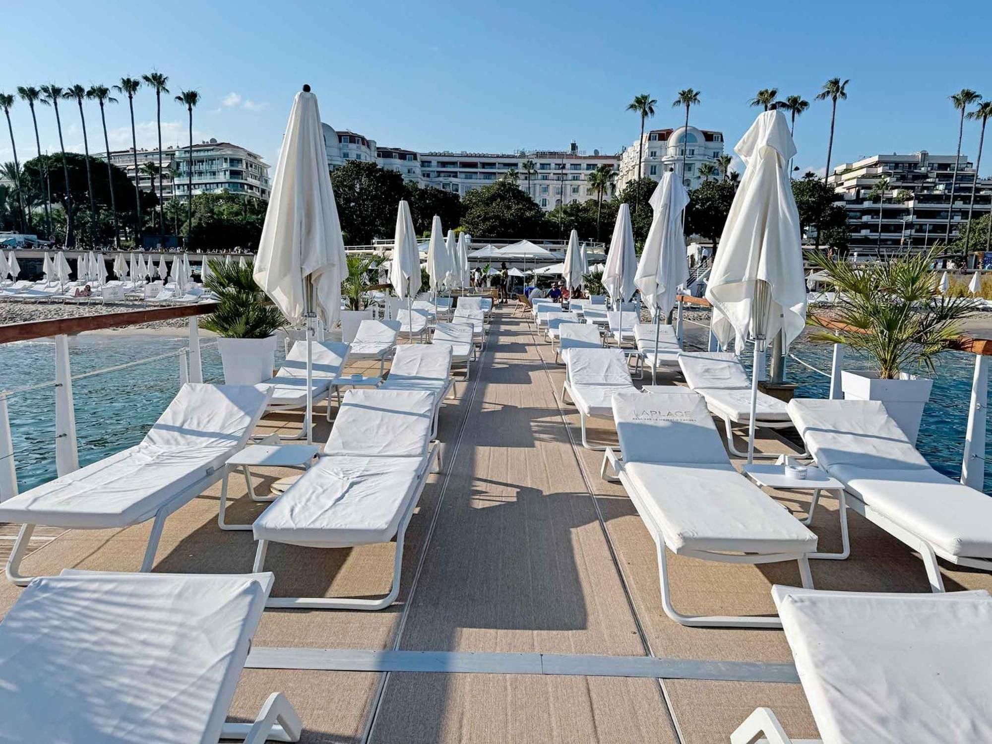 Luxury Family 2Br - Prime Location, Walk To Beach & Shopping, Sunny Balcony - Totolulu Cannes Hoche Zewnętrze zdjęcie